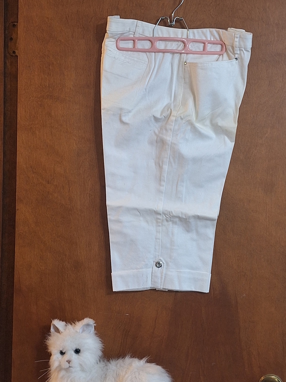 JM Collection White Capri Pants with Button Cuff